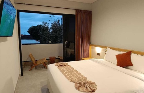 Ketewel Hotel | Padinis Villa & Coffee