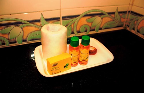 Pimpri Colony Hotel | Fabhotel Ratna Regency