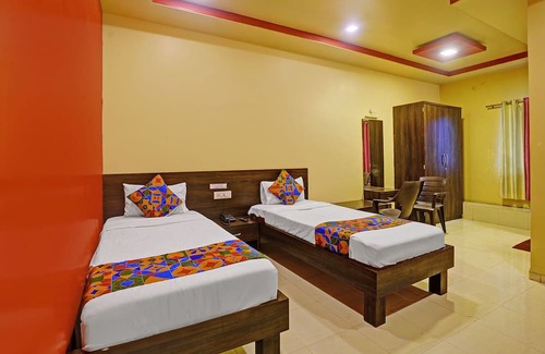 Wagholi Hotel | Fabexpress Atithi