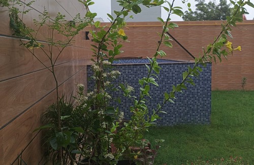 Vrindavan Villa | Geeta Villa Vrindavan