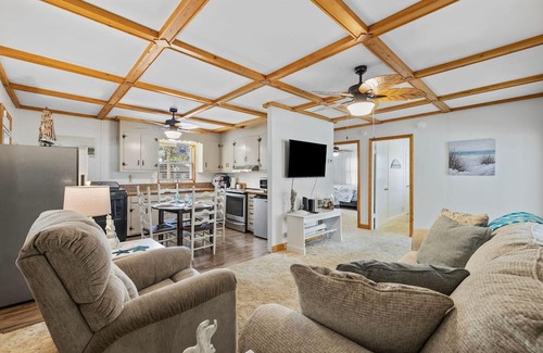 Crescent Beach Casa | Crescent Moon in North Myrtle Beach