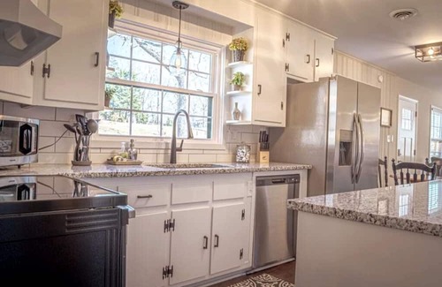 Afton Casa | Time to Wine Down - Family Home