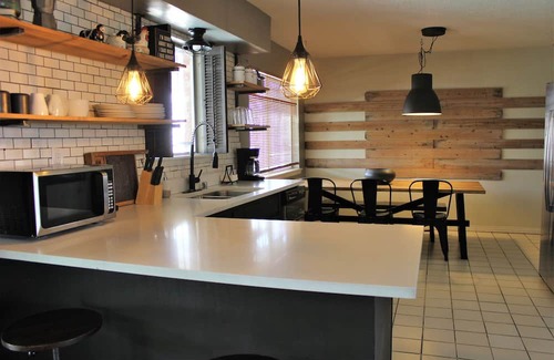 Northeast El Paso Casa | El Chuco Home W Pool Pool Table 15 min Downtown