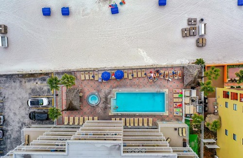 Madeira Beach Apartamento | The Old Man the Sea-seaview 101