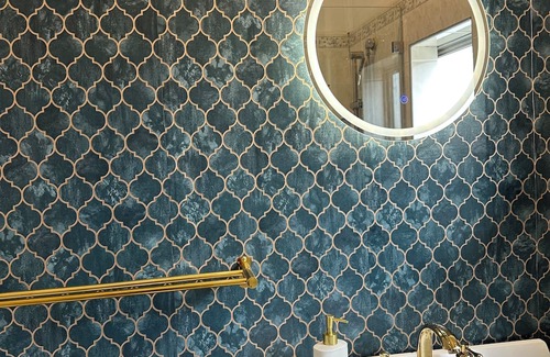 Bankstown Casa | Modern Vintage Single & King size Rooms