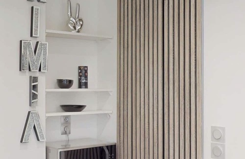 Osny Casa | Kimia Suite Room