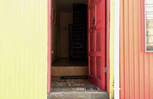 Playa Ancha Casa | Casa porteña en cerro Artilleria