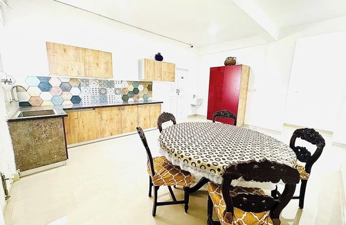 Sahakar Nagar Hotel | La Bendición