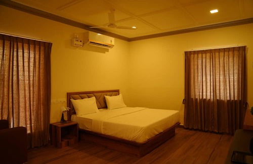 Manjakuttai Complejo | Queens Villa