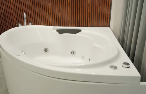 Sirsa Hotel | Hotel Devaan