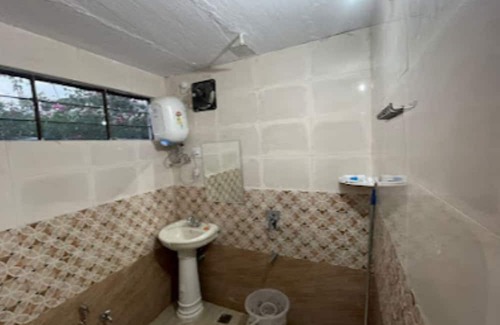 Shri Madhopur Casa | Shyam Luxurious Huts & Guest House