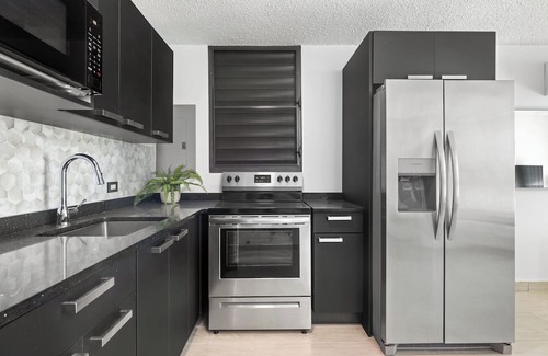 Eleanor Roosevelt Apartamento | Private Balcony Welcomes Pets On-site Parking