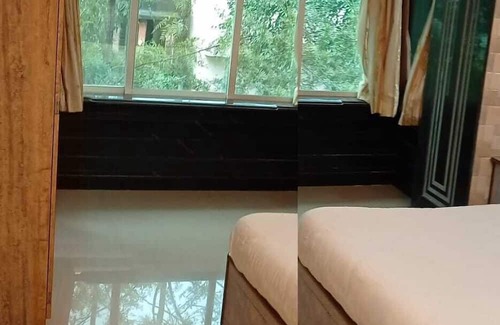 Panchgani Hotel | Raval House