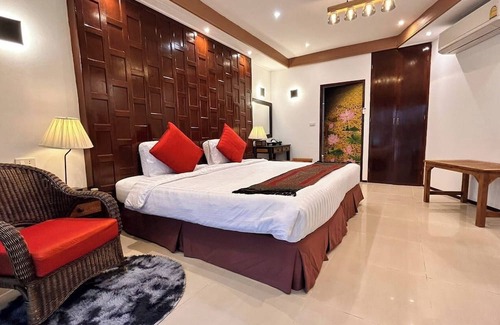 Bang Khla Casa | Rainbow Arokaya Holistic Longevity Welln