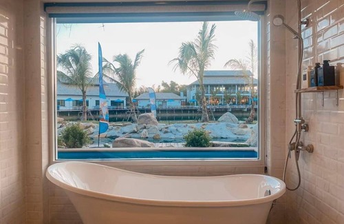 Hang Dong Hotel | Buffalo Island Resort & Adventure Park