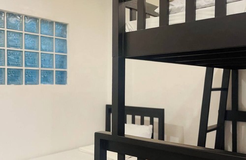Sipalay Hotel | Jezette's Inn