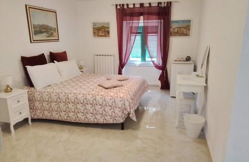 Uscio Cama Y Desayuno | ANITA B&B