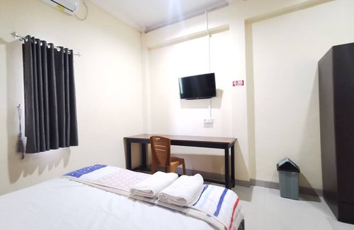 Tarakan Hotel | OYO 94776 Griya Cempaka