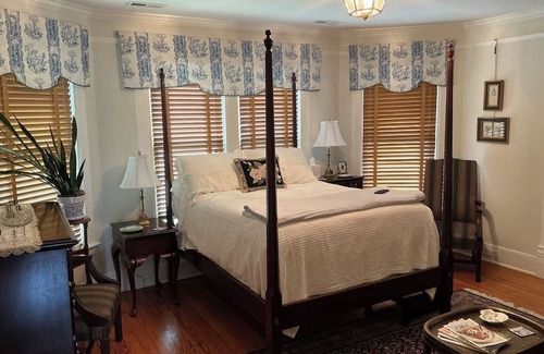 Oriental Cama Y Desayuno | Magnolia House Bed & Breakfast