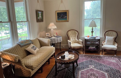 Oriental Cama Y Desayuno | Magnolia House Bed & Breakfast