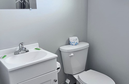 Redwood Hotel | Rocky mount motel