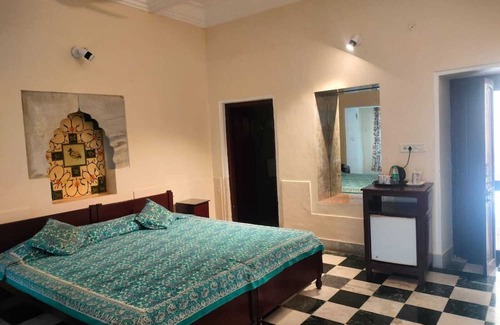 Kishangarh Hotel | Phool Mahal Palace