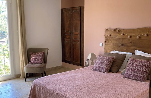 Vico Cama Y Desayuno | DOMAINE U BUGNU
