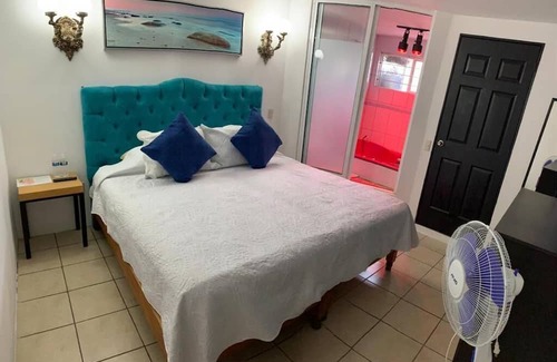 Barrio de Santa Ana Hotel | Hotel C. Ixtapan