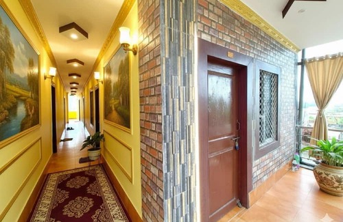 Puri Casa | Sahoo Palace