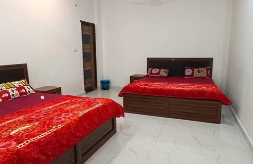 Vrindavan Casa | Nisha Guest Inn