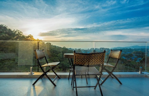 Cherngtalay Villa | Pool Villa Gym & Ocean Views V111