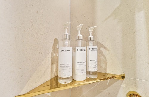 Seo Hotel | SongDODenbastaHotel
