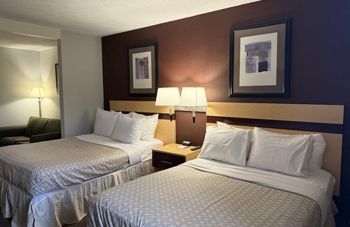 Obetz Hotel | Surestay By Best Western Obetz Rickenbacker Airport