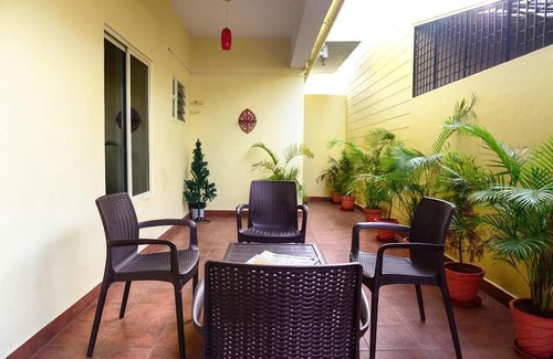 Gokulam Apartamento | VARSHA ENCLAVE TRINITY HOUSE