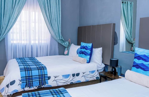Grootfontein Cabina | Abenab Lodge & Tours CC