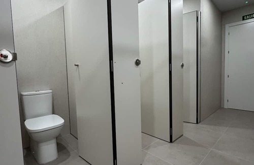Distrito Central Hotel | Urban Cube Hostel Granada