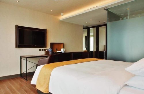 Bowrington Hotel | Hong Kong Harbour Hotel