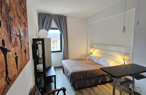 Potenza Casa | Room & Parking