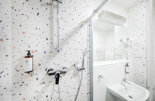 Hradec Kralove Hotel | Hotel Break
