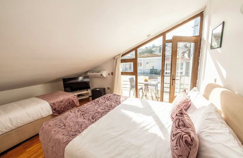 Adalar Casa | poseidon kınalıada pansiyon