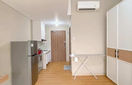 Kedungmanggu Apartamento | Modern Minimalist Studio Apartment Lrt City Sentul - Royal Sentul Park