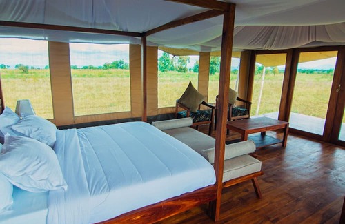 Serengeti National Park Hotel | Pumba Luxury Camps