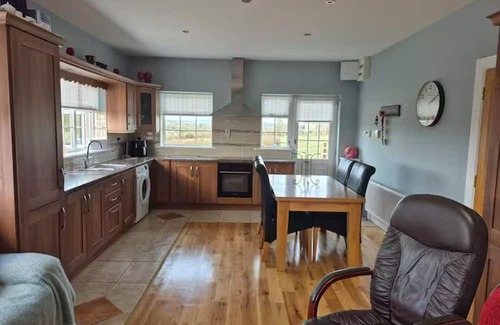 Mullagh Cabaña | Tranquil Cottage Retreat in Kells, Leitrim