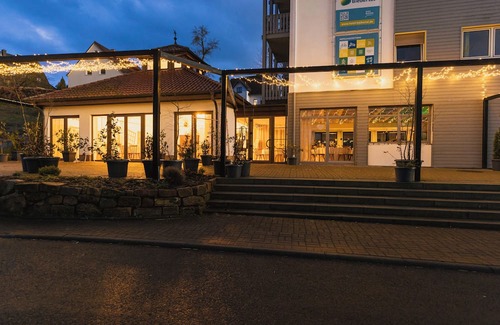 Langenbieber Apartamento | Garni Hotel Biebertal am Milseburgradweg