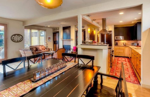Winslow Hotel | The Eagle Harbor Inn
