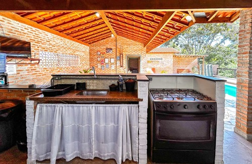 Botucatu Casa | Ch Cara com Piscina e Churrasq em Botucatu SP