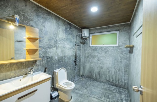 Thulusdhoo Island Casa | Bibee Surf