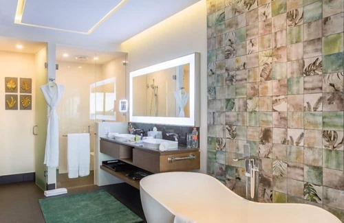 Puerto Juárez Complejo | GARZA BLANCA RESORT & SPA CANCUN