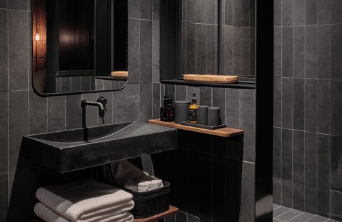 Griffintown Hotel | Maison Grinder