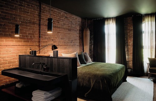 Griffintown Hotel | Maison Grinder